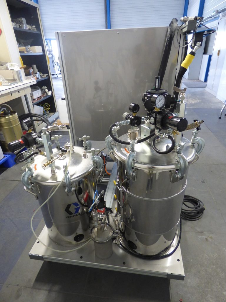 Machine d'injection de résines Epoxy et Silicone - ISOJET